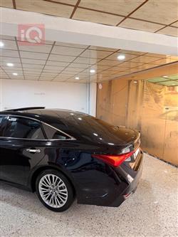 تويوتا أفالون